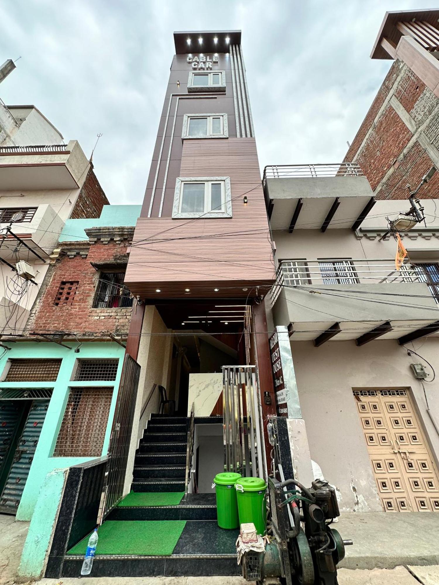 Cable Car Hotel Varanasi Bagian luar foto